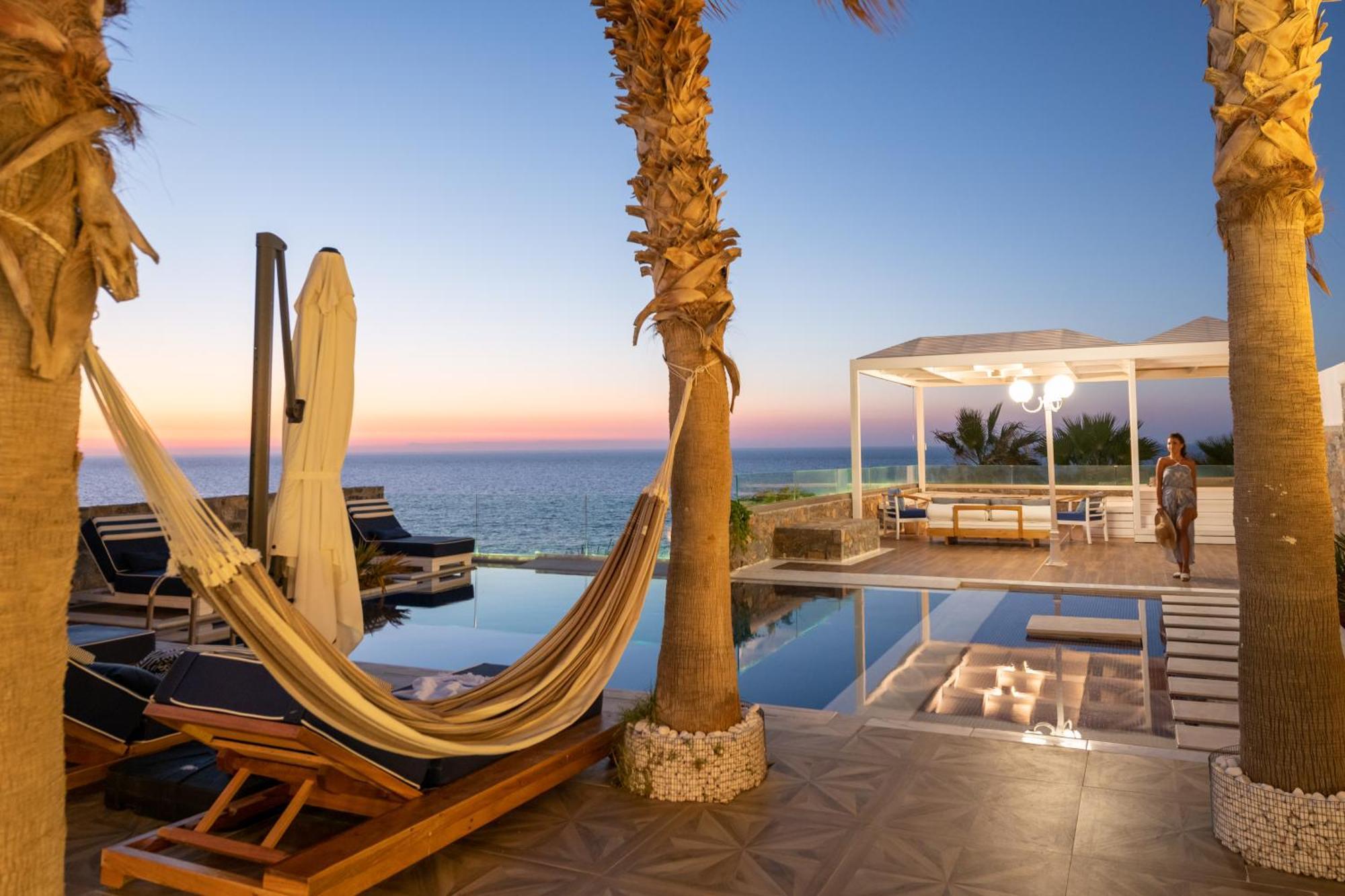 Minos Imperial Luxury & 5* מילאטוס